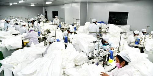 化危为机 户外服饰用品企业转产医用防护服